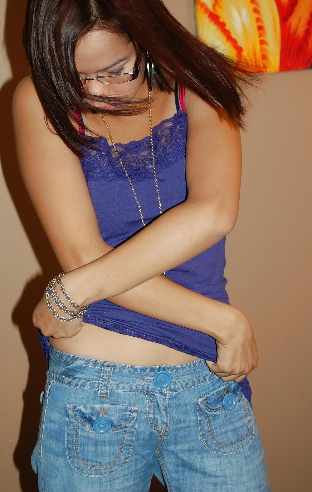 25P Cute young native girl - Sabrina - Non Nude