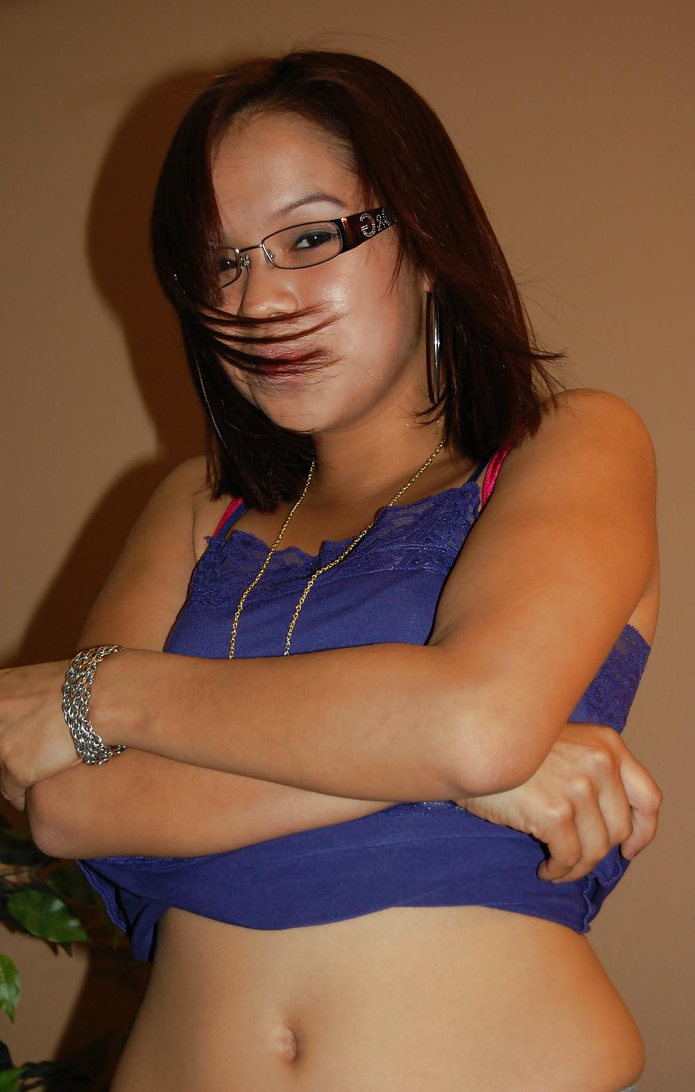 25P Cute young native girl - Sabrina - Non Nude