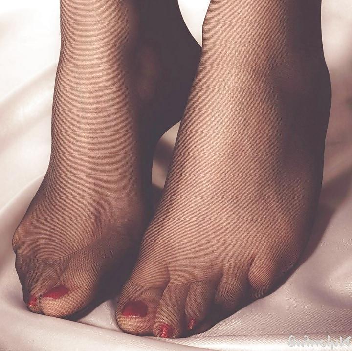 25P Nylon Feet