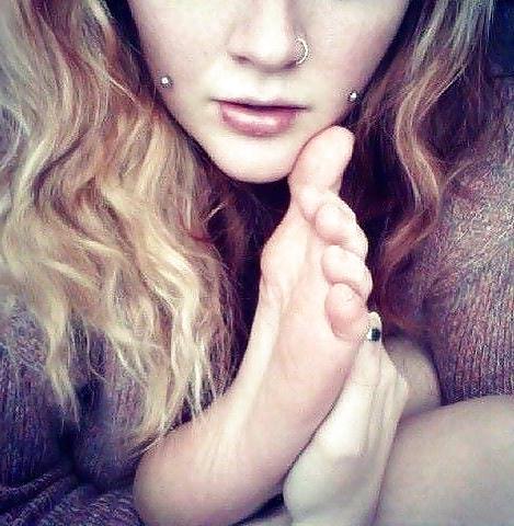 25P Sexy Teens Feet