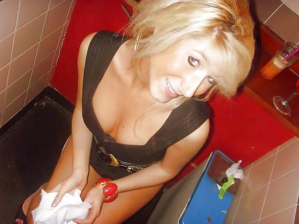 25P On the Toilet 3