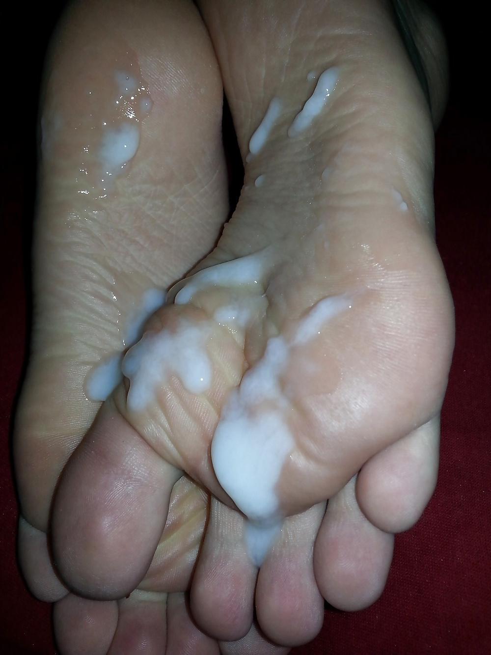 25P Cummy Feet