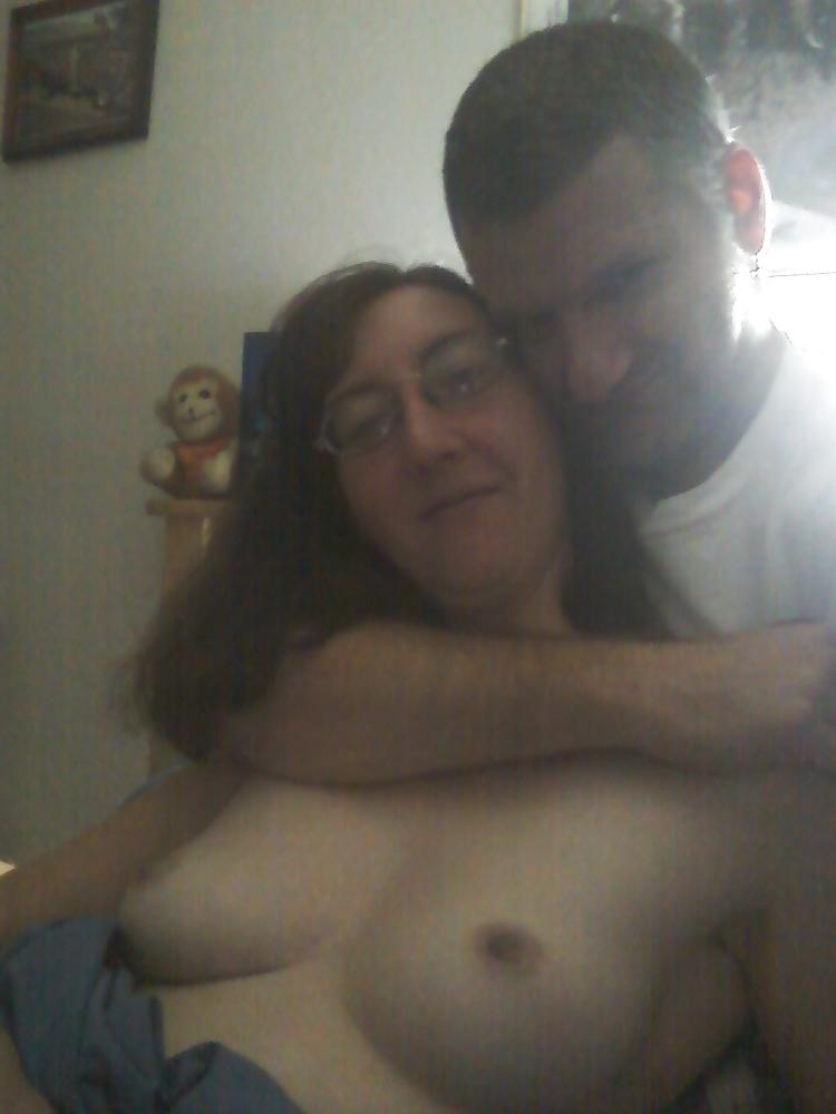 8P My hot wife topless in bed 