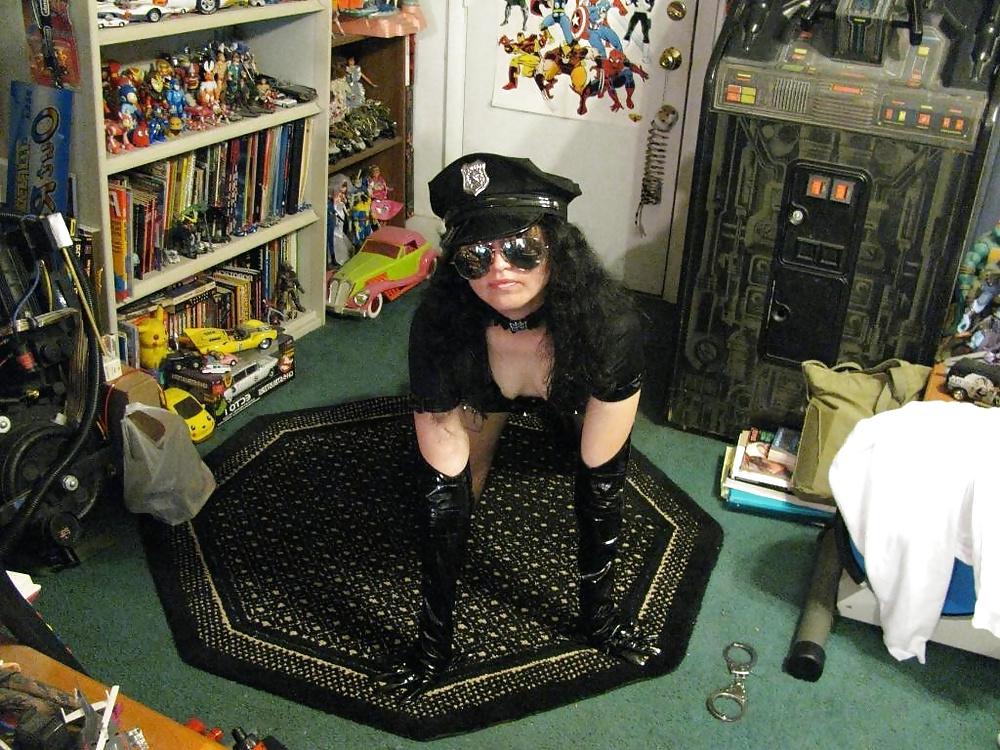 25P Girl in PVC Fetish Outfits