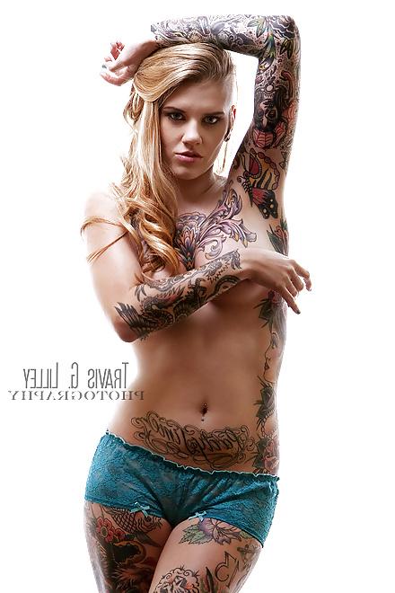 25P Tattoed girls art pics IX
