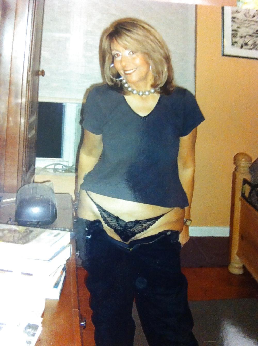23P My Internet Slut Loves to Play