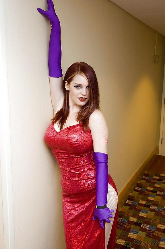25P A Cosplay Bitch