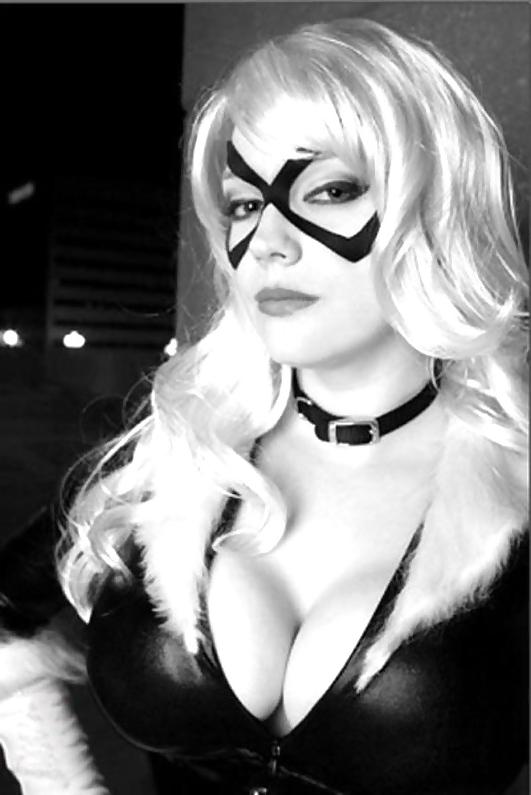 25P A Cosplay Bitch
