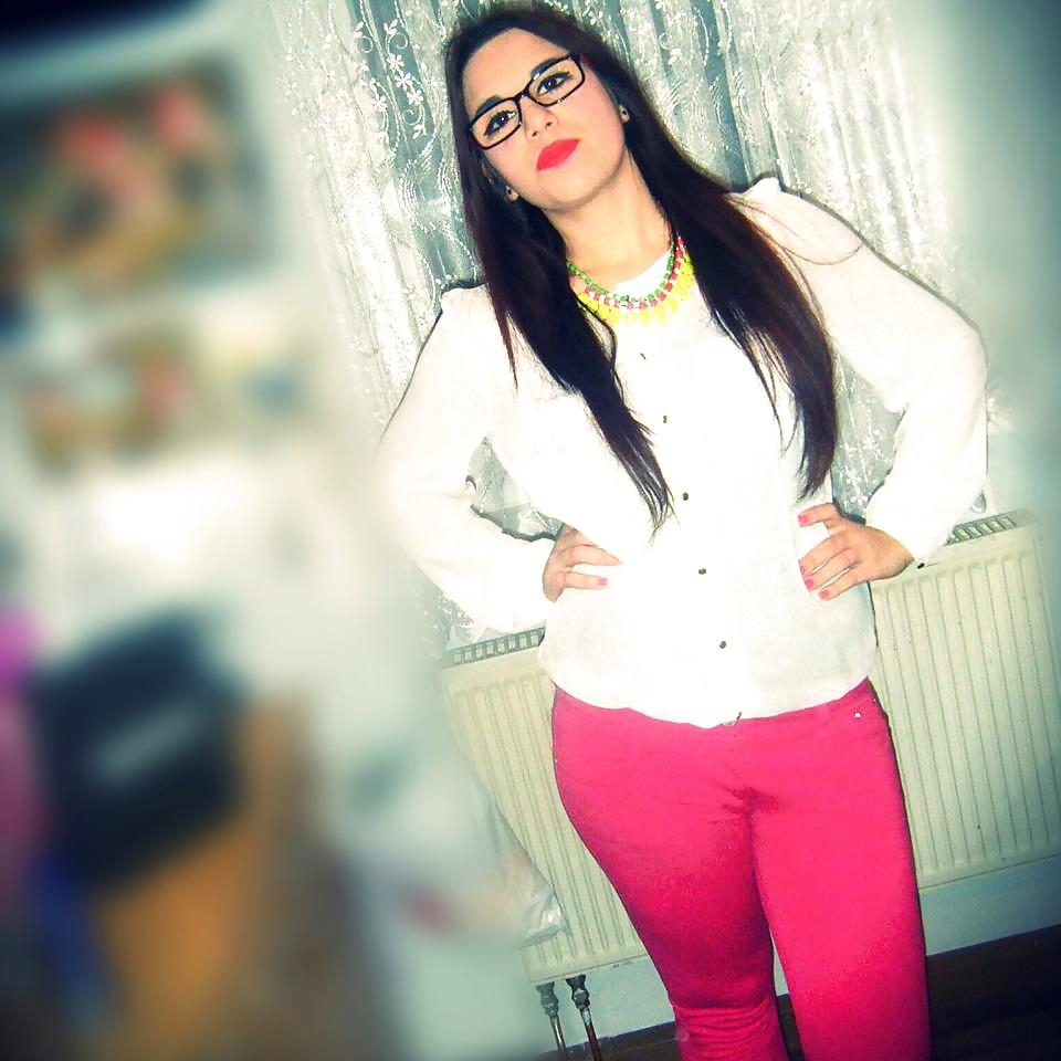 21P Turksih teen with glasses and a tight body! Is she a virgin?
