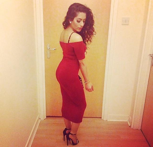 25P British uk paki indian bengali wank slut