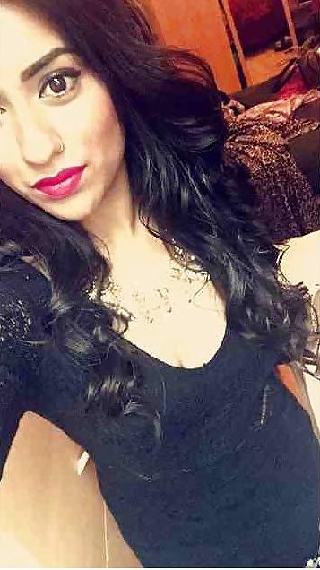 25P British uk paki indian bengali wank slut