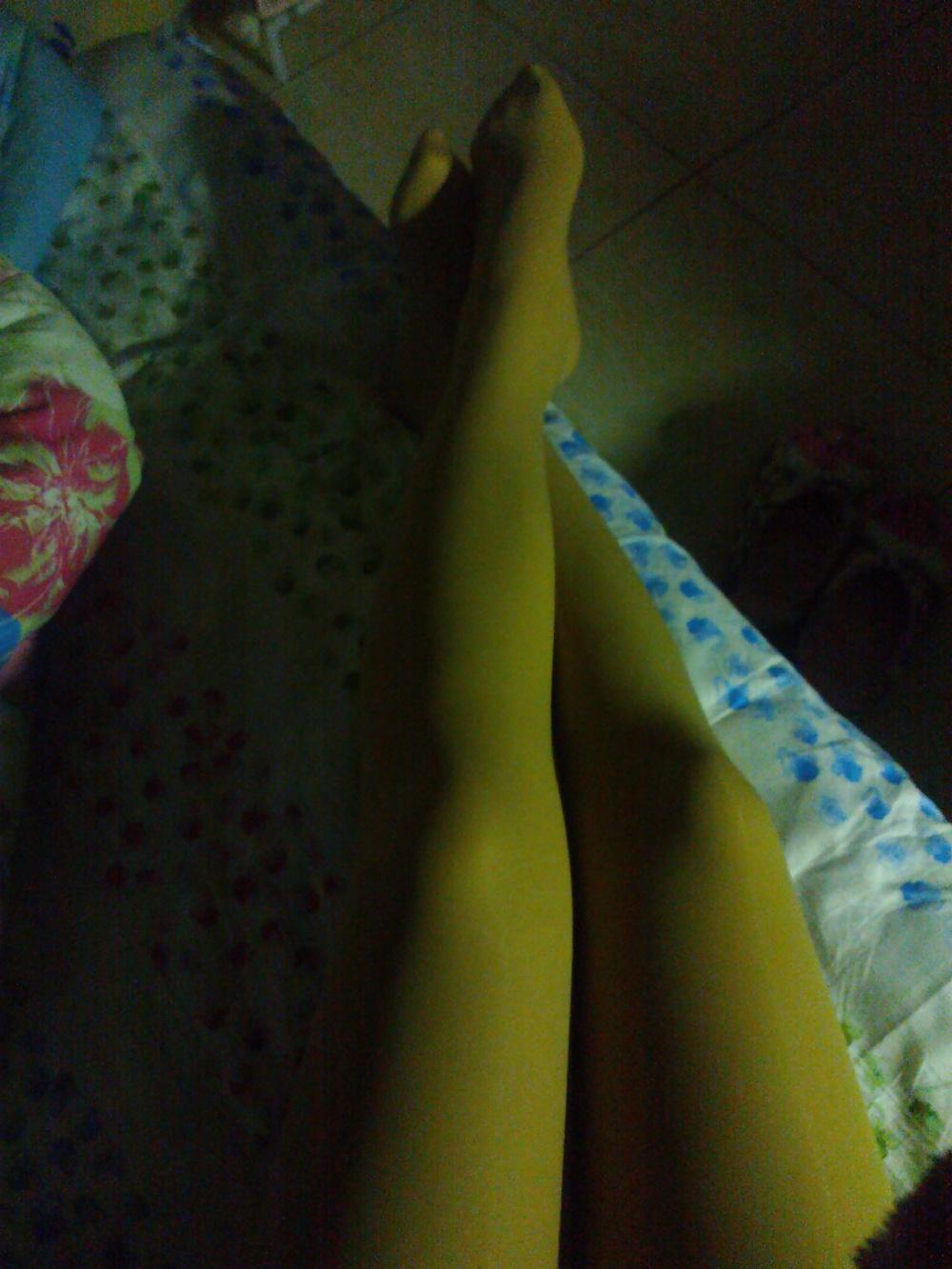 13P Horny Chinese wife awaiting big cock