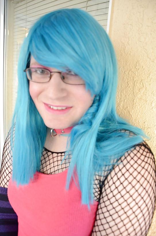 25P Crossdressers looking oh so cute and sexy