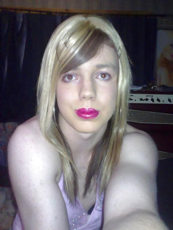 25P Crossdressers looking oh so cute and sexy
