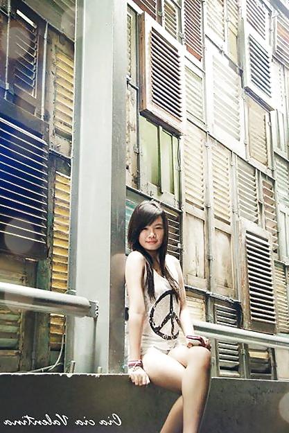 12P Model kediri namanya cia cia valentina