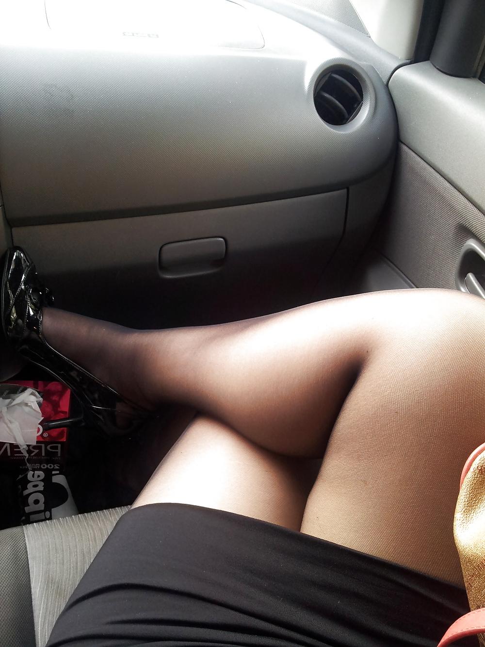 25P COMMENT On What You'd Do To Her Nylon Feet 3!