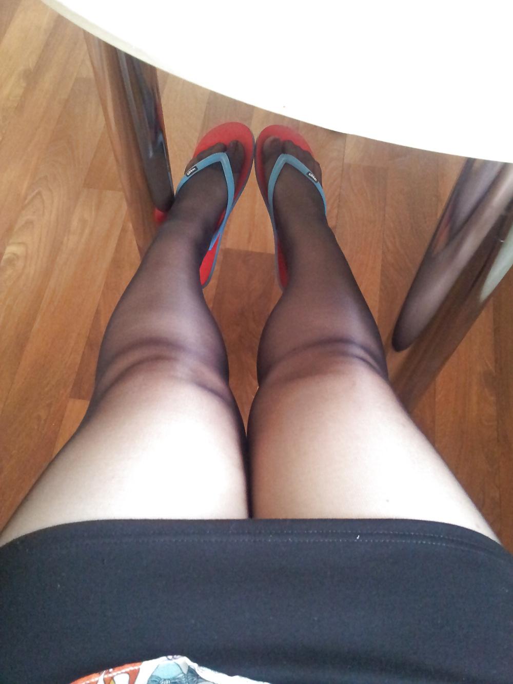 25P COMMENT On What You'd Do To Her Nylon Feet 3!