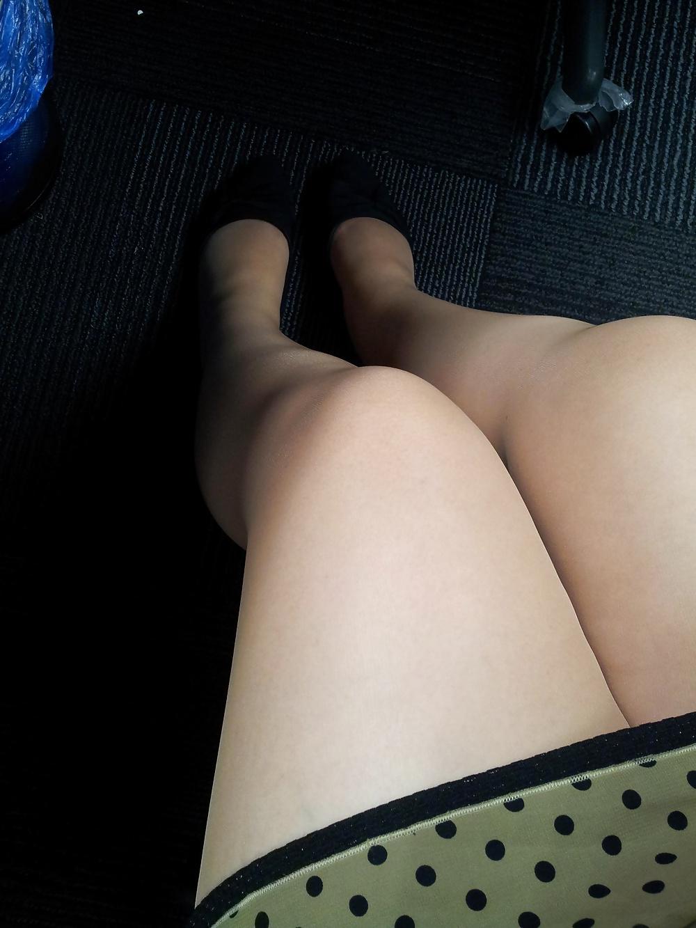 25P COMMENT On What You'd Do To Her Nylon Feet 3!
