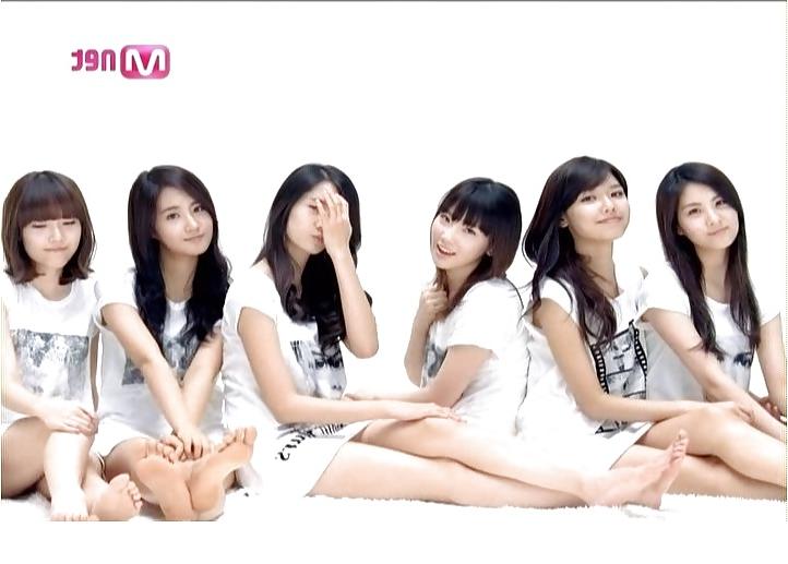 25P Kpop feet 