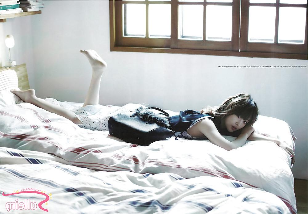 25P Kpop feet 