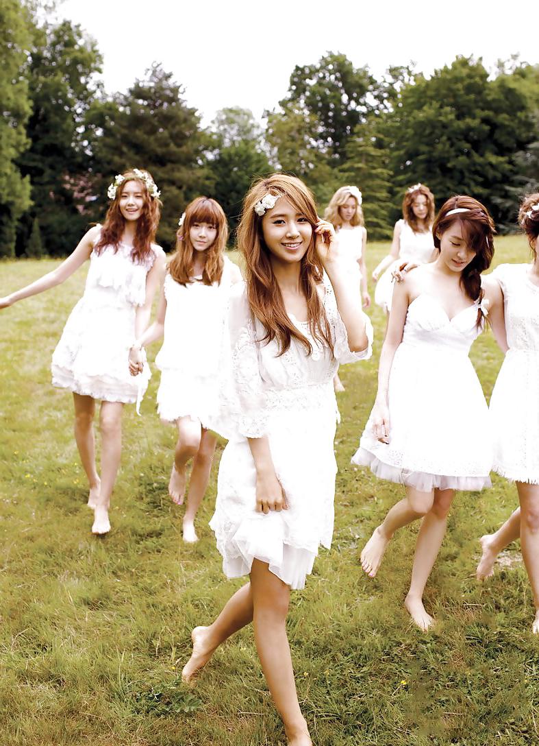 25P Kpop feet 