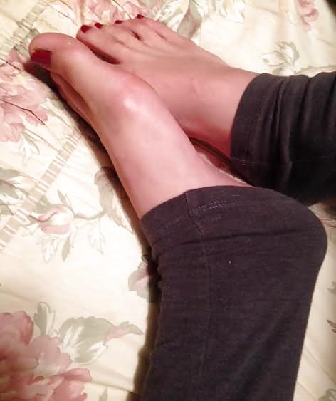 25P Nylons, Feet, Painted Toes! Fun with the wife!