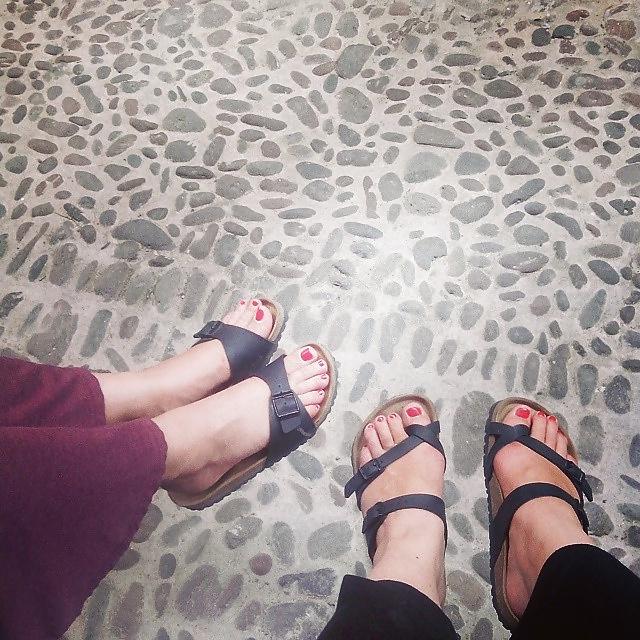 25P Birkenstock Shoes n Feet 7