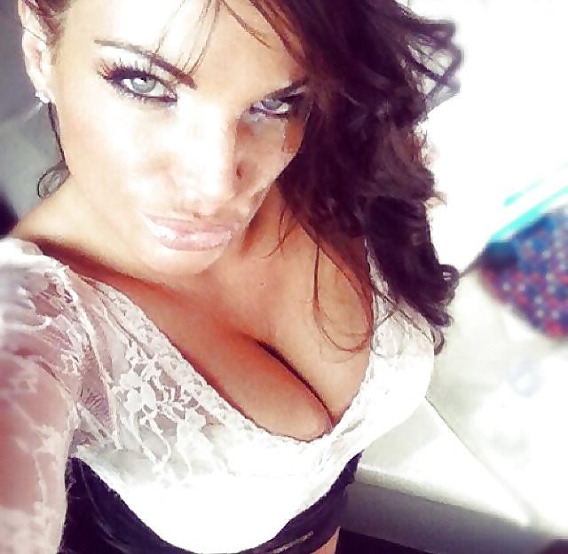 25P Ani James (British Glamour Model)