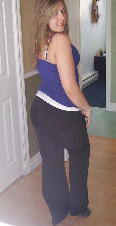 18P Wanna fuck this bitch? Check out her nasty ass!