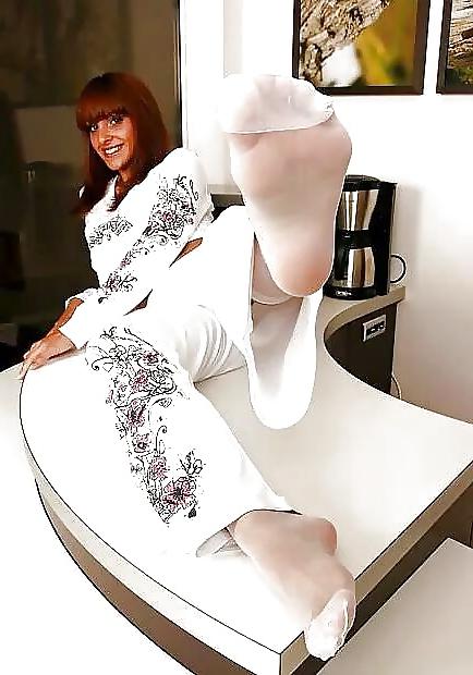 20P Feet 97