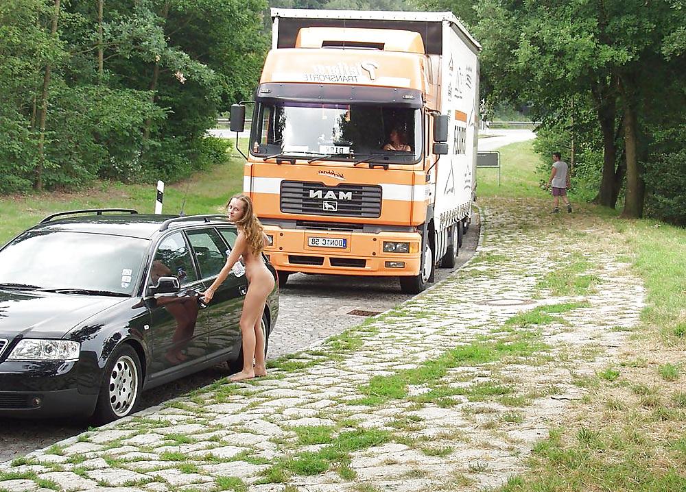 10P Nudes in public No. 16 - N. C. 