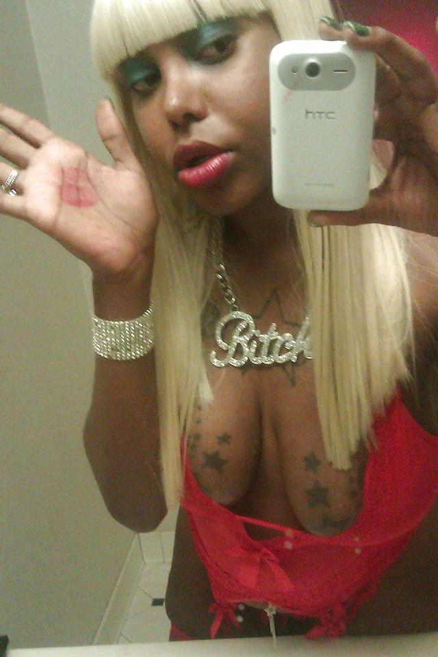 25P Houston hooker - black tattooed bitch