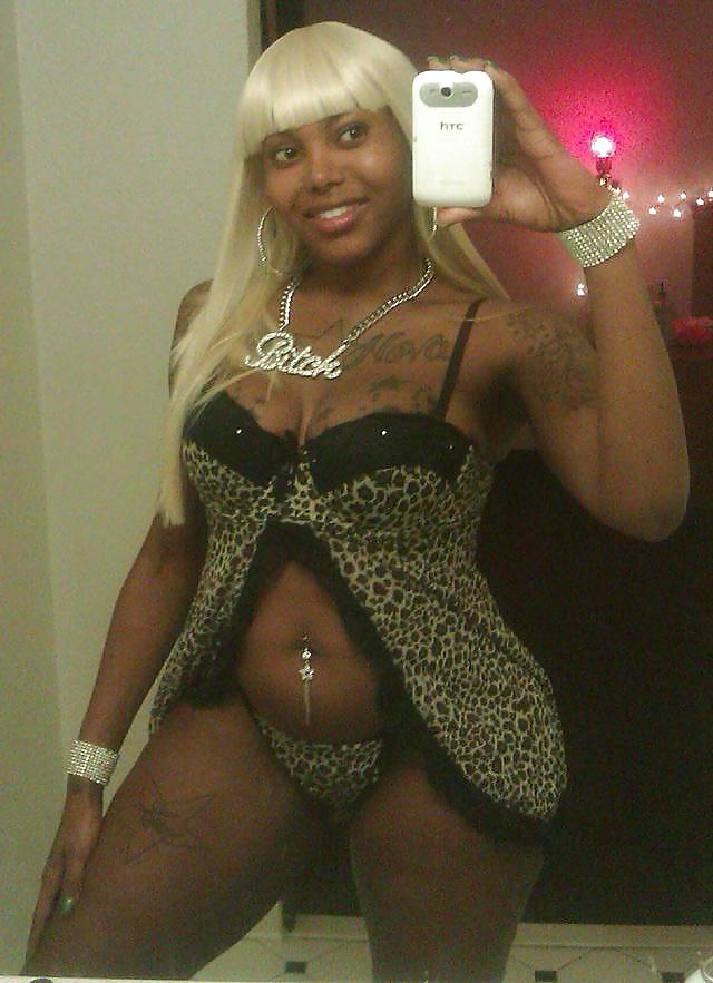 25P Houston hooker - black tattooed bitch