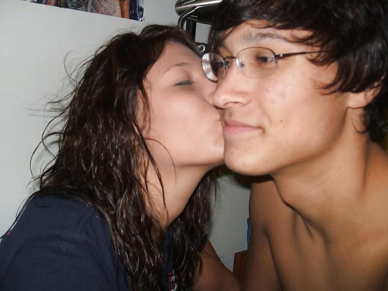 25P Nerdy Cute Girl