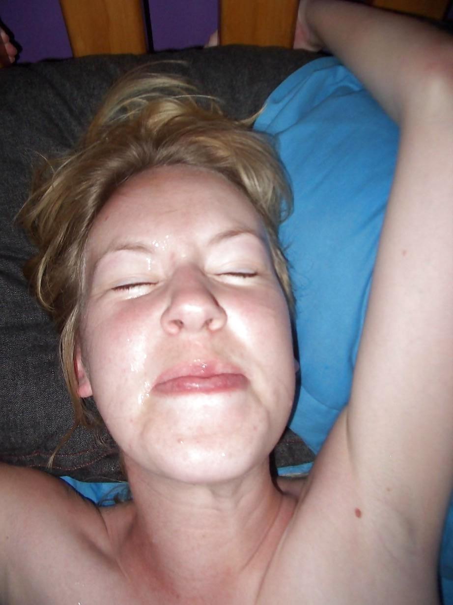 10P Cute blonde sucking cock