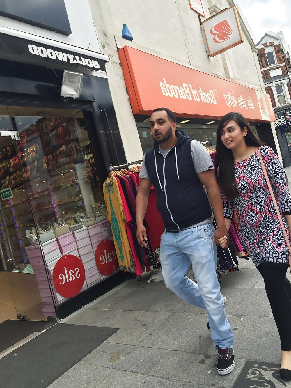 25P Random british uk bengali, paki desi girls