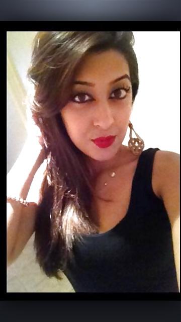 25P Random british uk bengali, paki desi girls