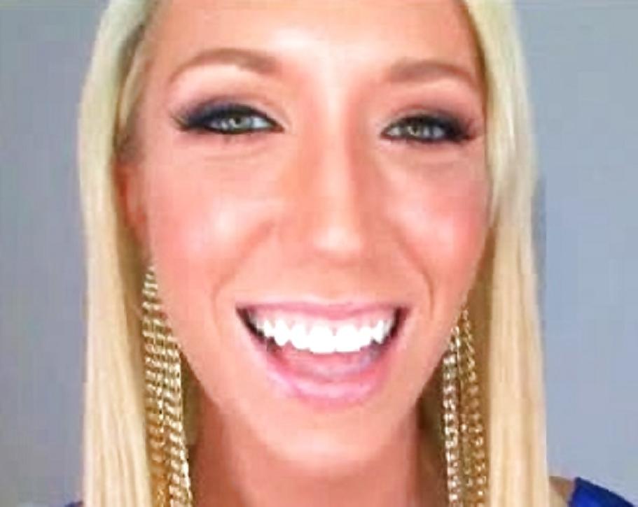 6P Kristin Bitch - FACIAL