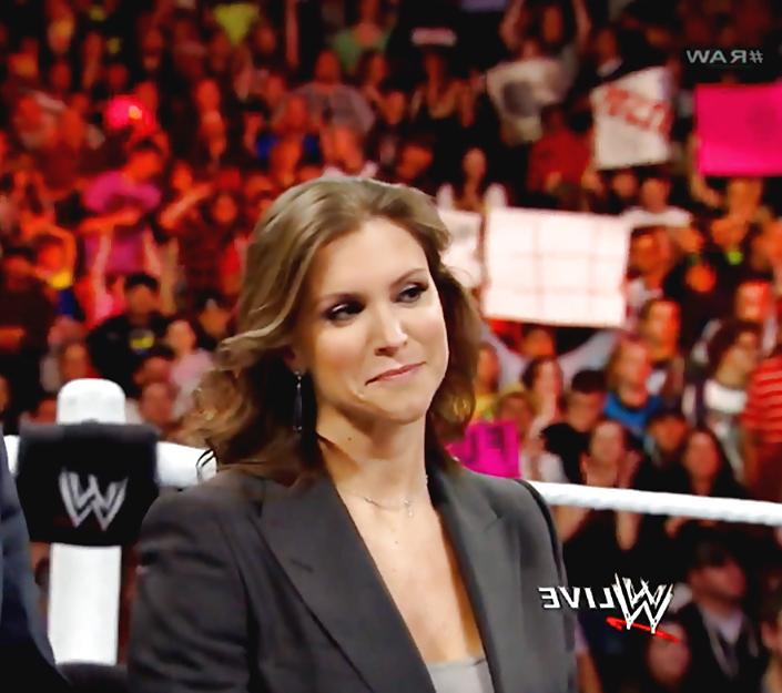 25P All hail the Queen Stephanie McMahon