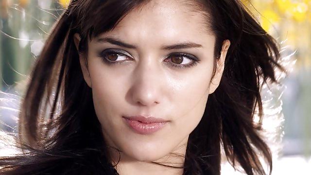 22P French Bitch : Vanessa Guide