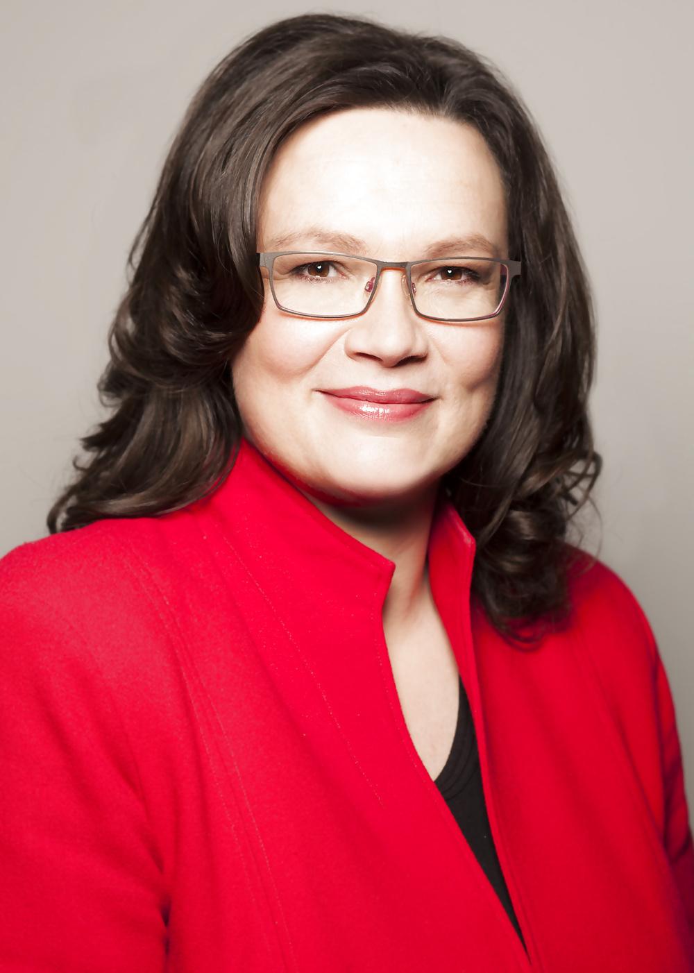 11P German politic celeb bitch Andrea Nahles