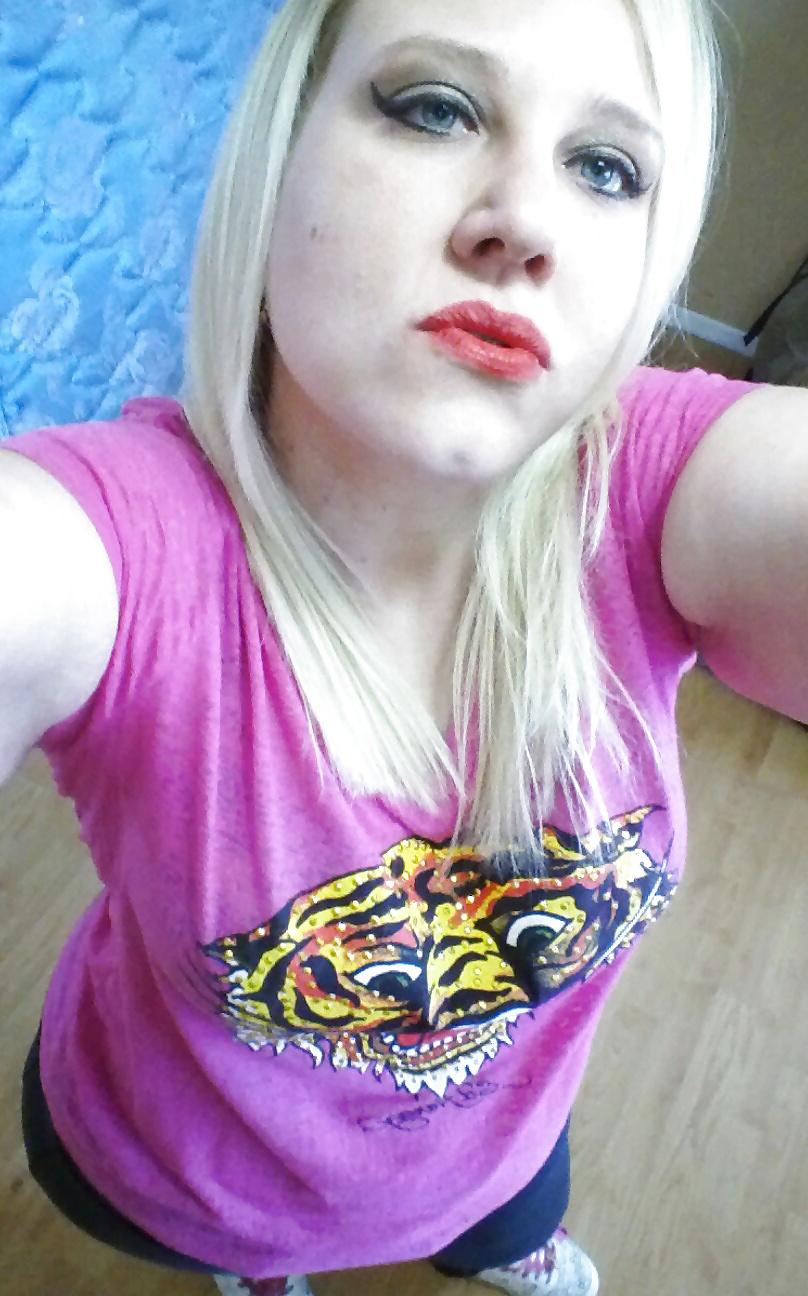 4P Deana wants big black cock