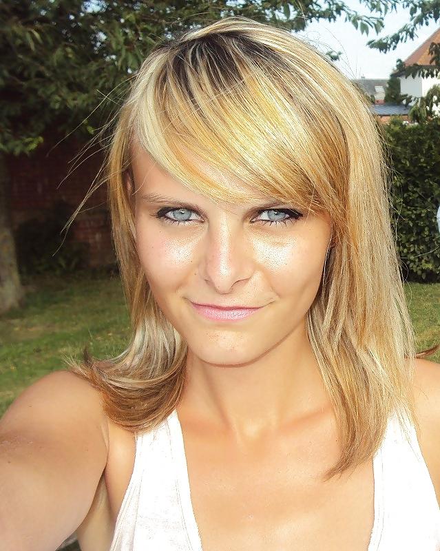 23P Jizz your load on these sluts 3
