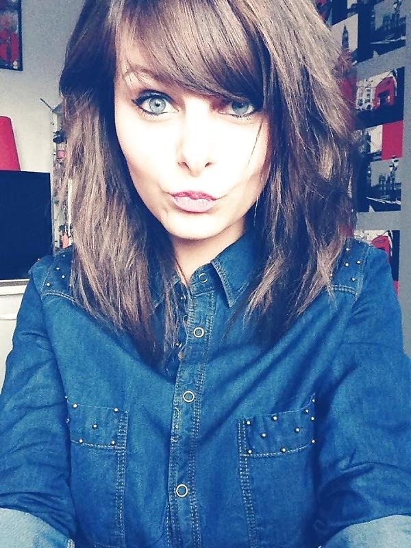 23P Jizz your load on these sluts 3