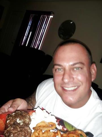 9P Gay guy from Texas for BBC