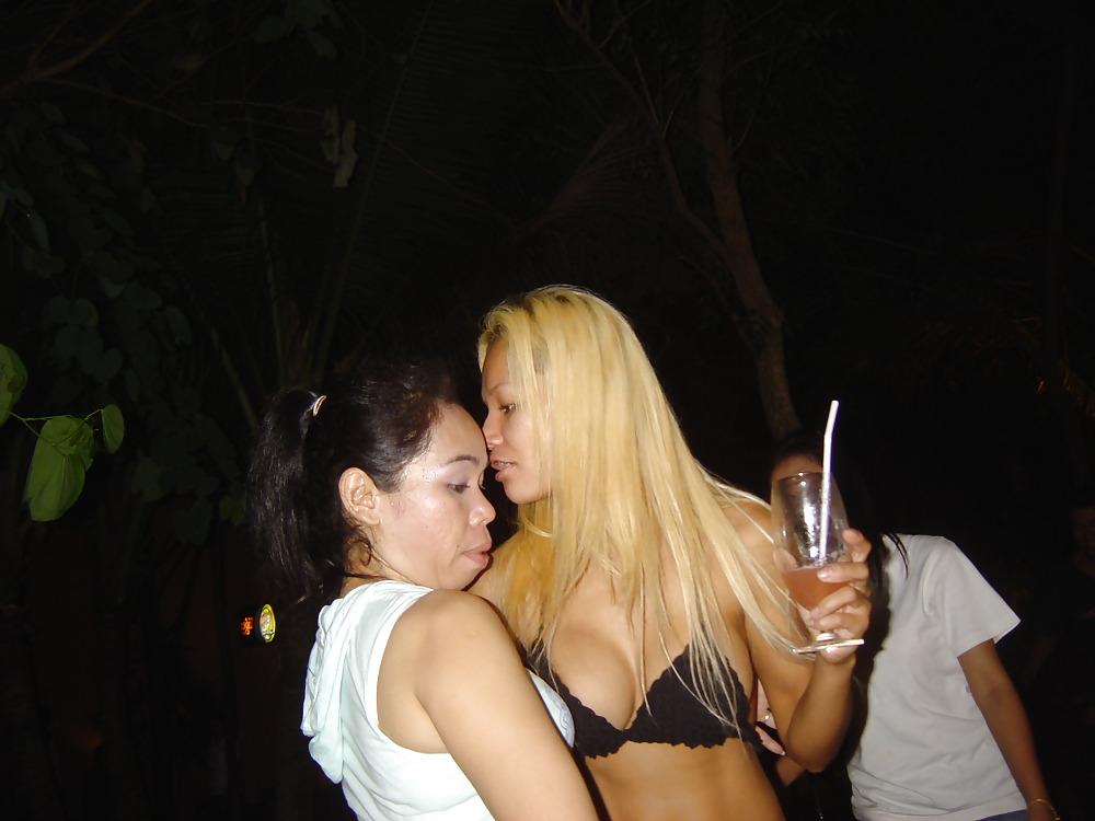 25P Girls fuck for money in thai......land