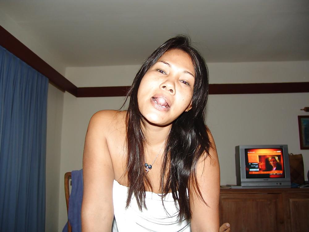 25P Girls fuck for money in thai......land