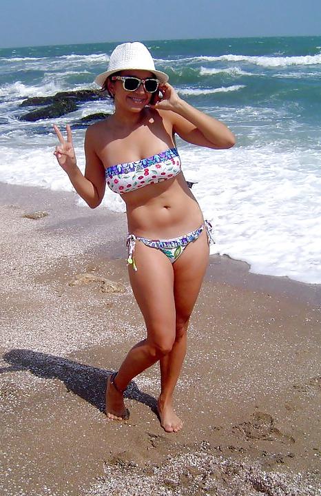 25P Colombia cute friends 1 