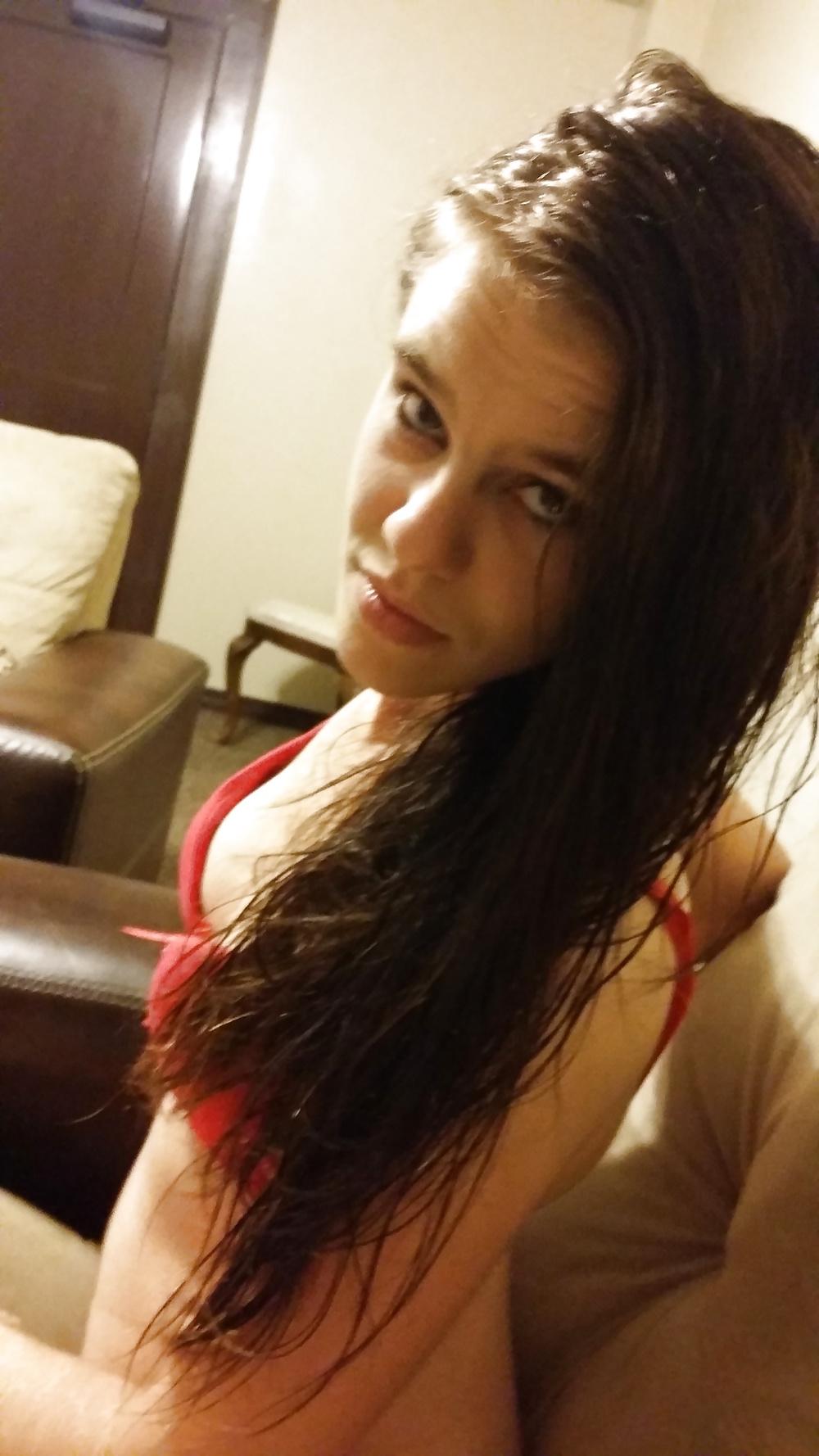 18P Teen Feet Girl Tamara Asser after shower session.