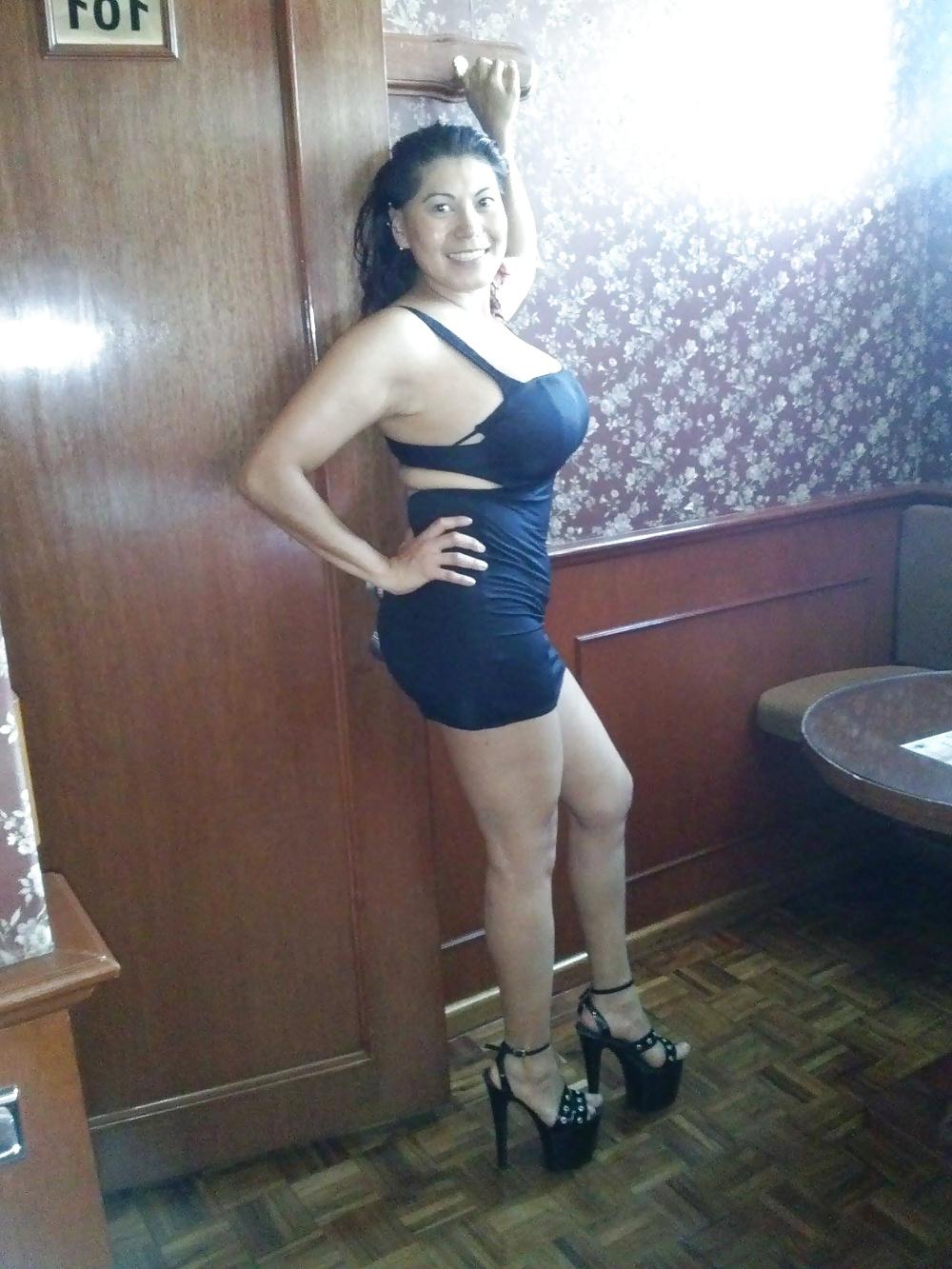 7P Who want to fuck my bitch